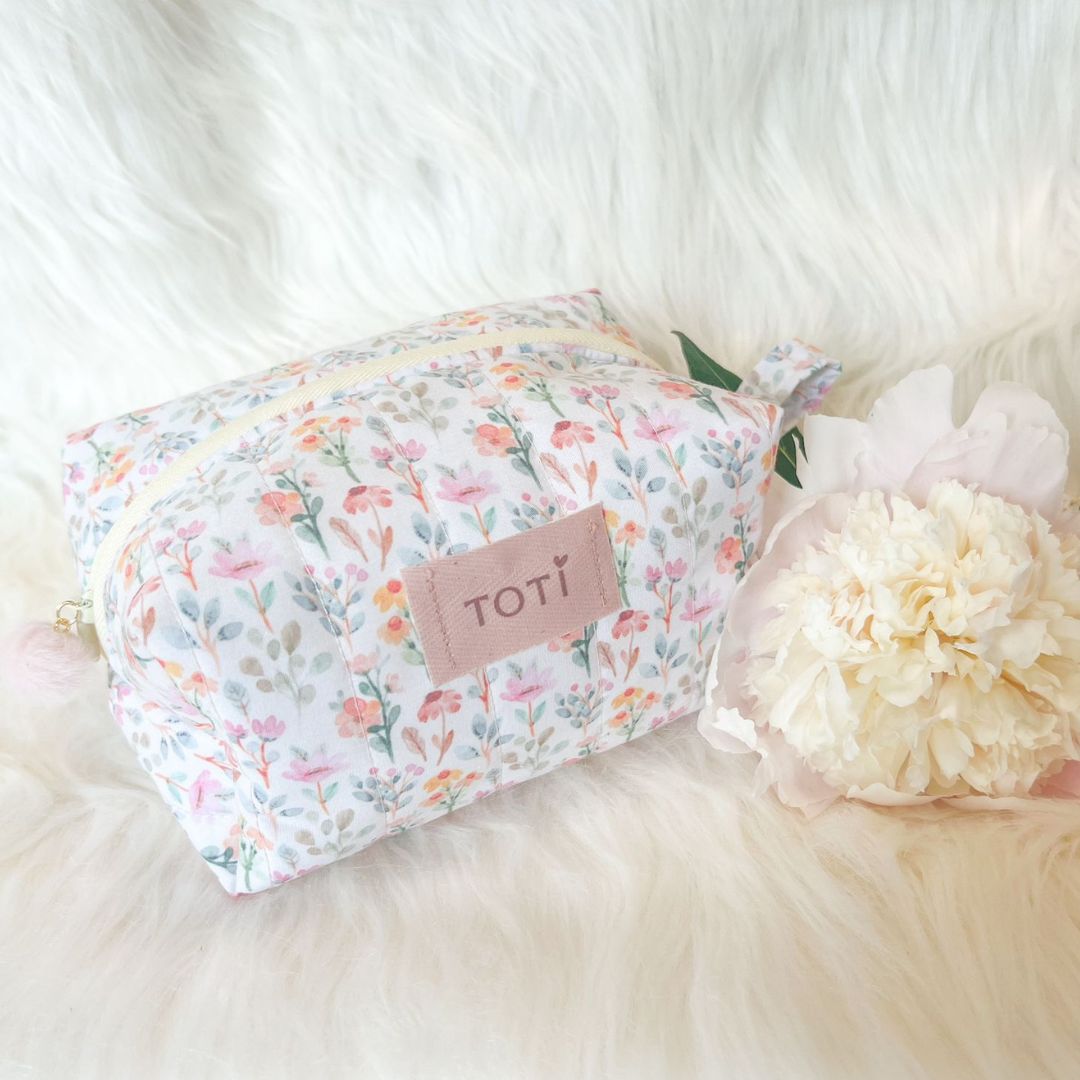 Handmade Floral Lilies Makeup Bag,Travel Makeup Pouch -