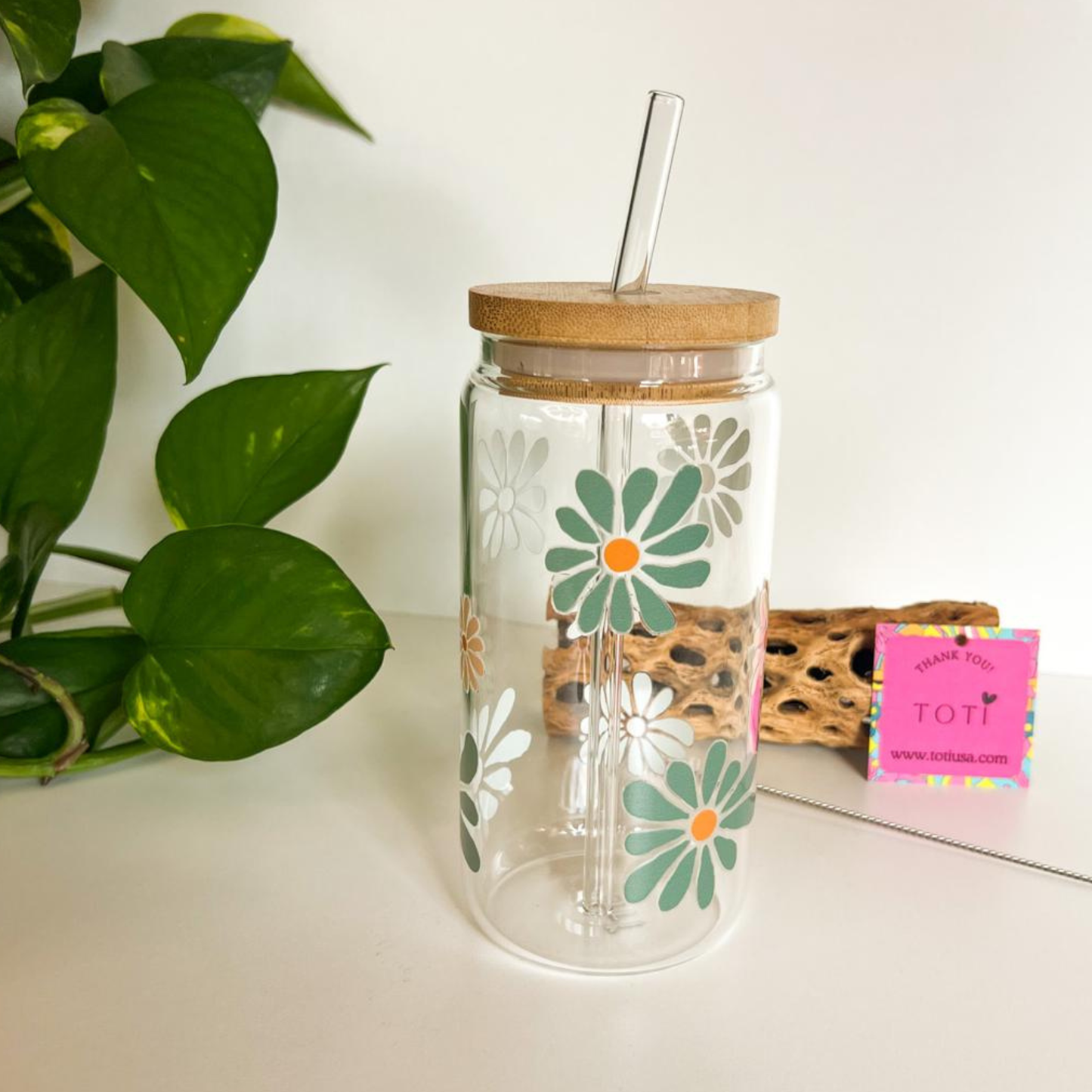 Groovy Flowers - 16 oz Glass Iced Coffee Cup