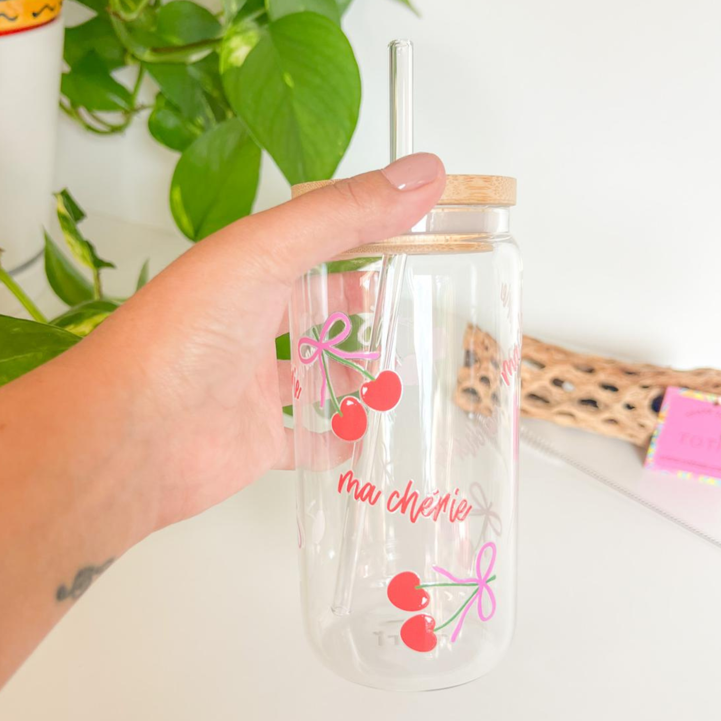 Ma Cherie - 16 oz Glass Iced Coffee Cup